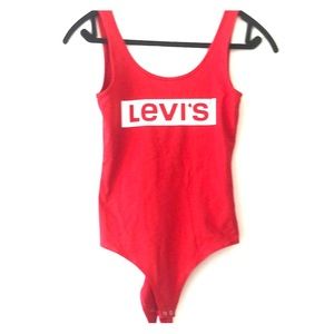 Adorable Levi’s red bodysuit
